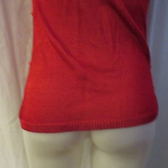 I.S.C. SPORT RED SEQUIN SLEEVELESS TOP SIZE L * - Picture 6 of 8